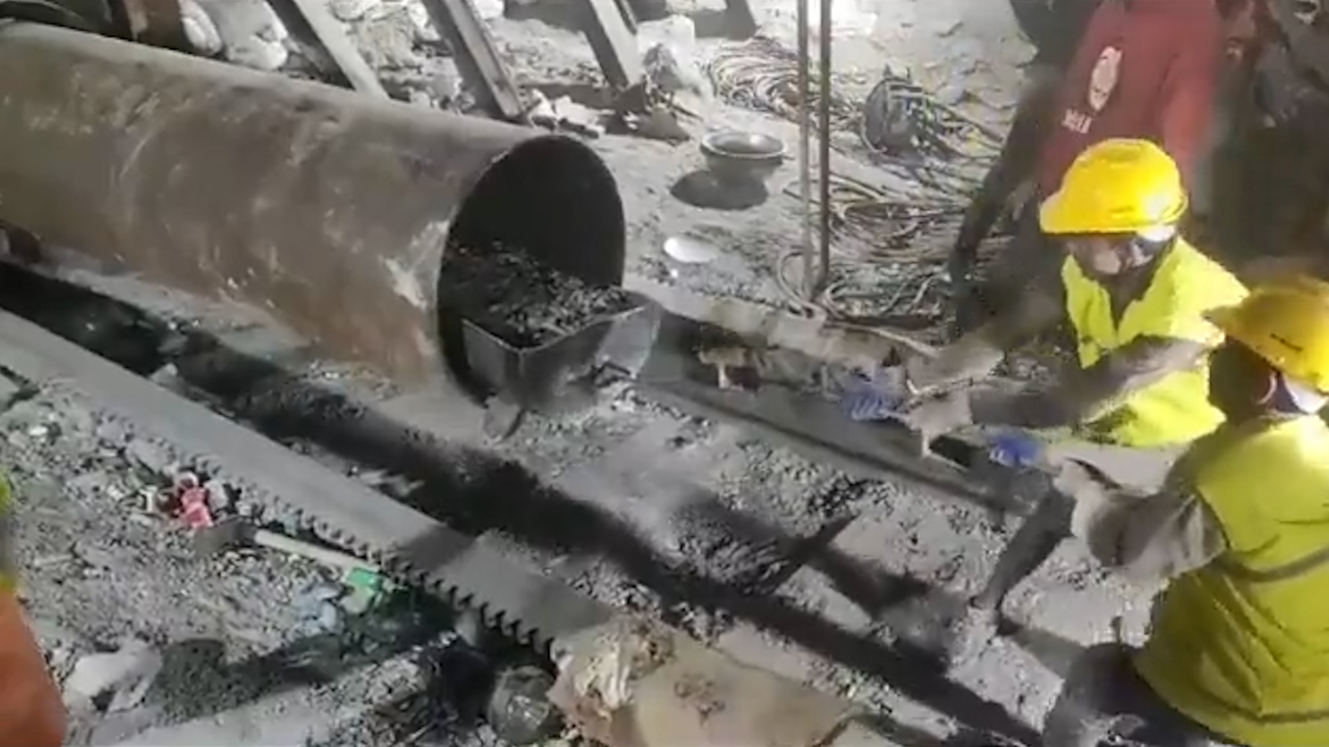 Breakthrough anticipated in Uttarakhand tunnel rescue as 'Rat Miners' engage in manual drilling
